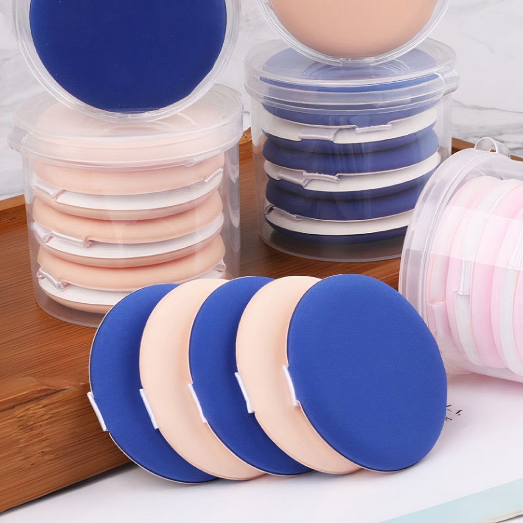 The makeup cushion, brush pillow style makeup accessorie.